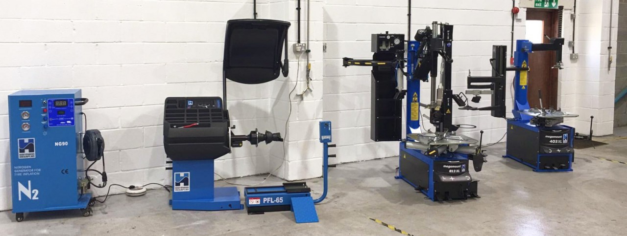 SCS Tyre Garage equipment line up from Hofmann Megaplan