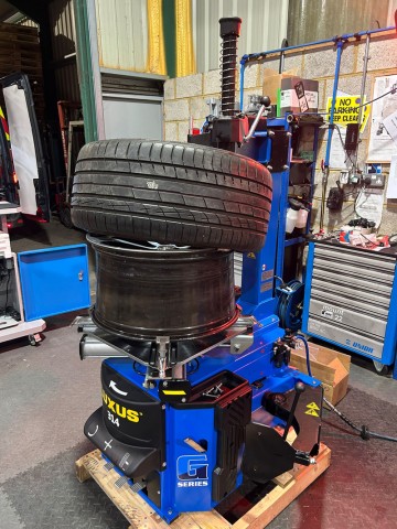 b2ap3_thumbnail_luxus-314-pdi Garage Equipment - ISN Garage Assist Blog