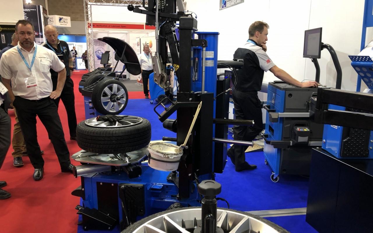 Hofmann Megaplan Stand featuring new garage equipment for 2018